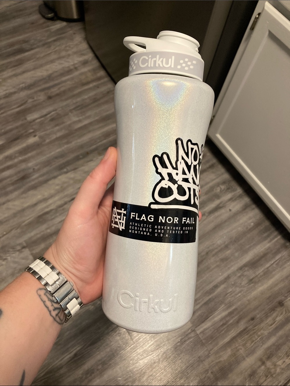 Cirkul White Iridescent Stainless Water Bottle
